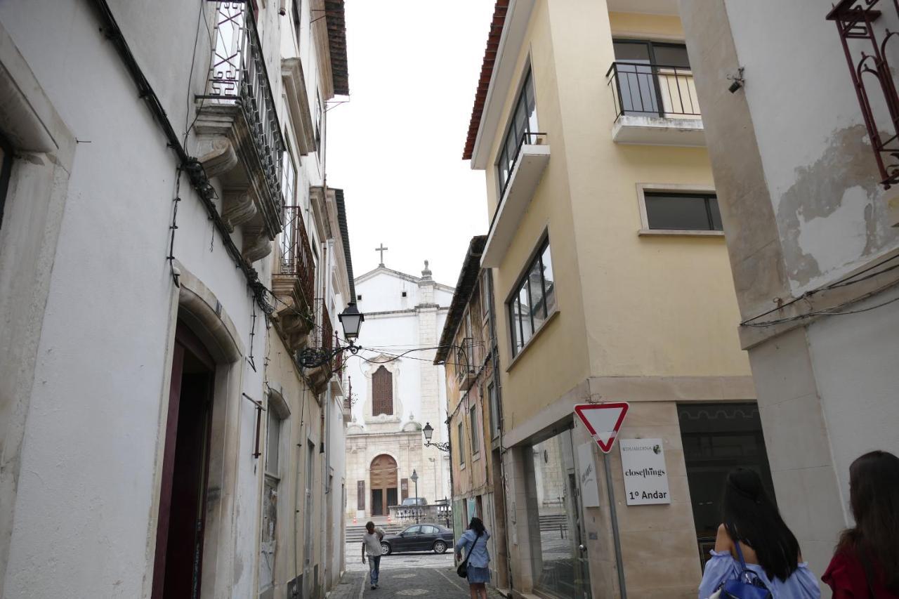 Guest House Eca - Centro Historico Leiria Esterno foto