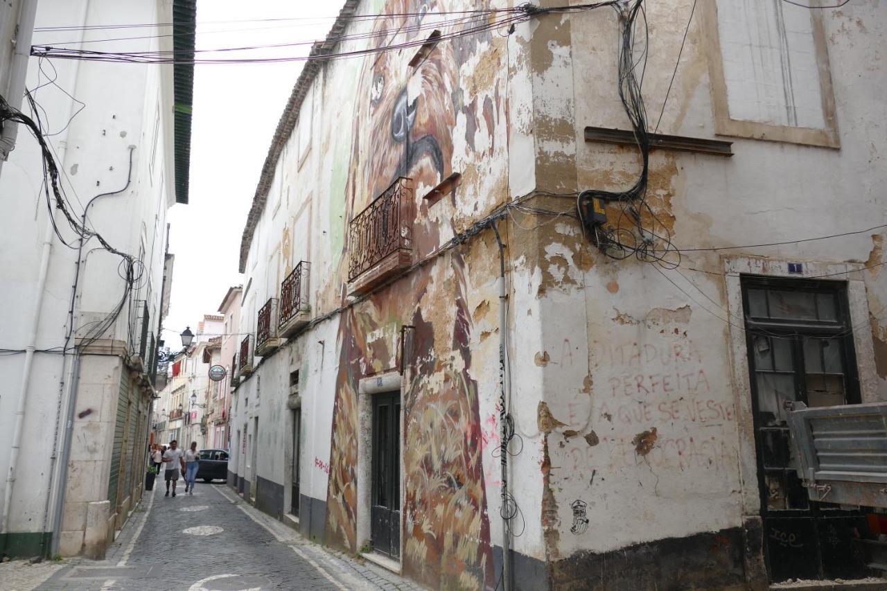 Guest House Eca - Centro Historico Leiria Esterno foto